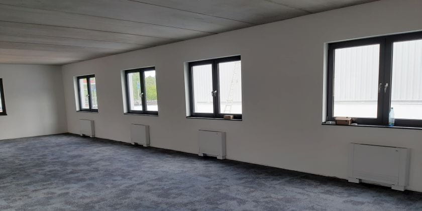 Chauffage de bureaux grands espaces iVector S2 ventilo-convecteur Purmo